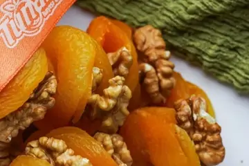Sarı Kayısı mı Siyah Kayısı mı? İkisi Arasındaki Farklar